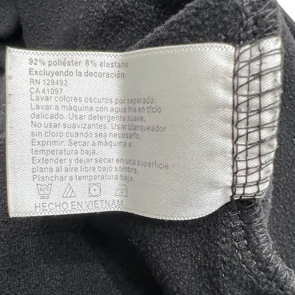 GREG NORMAN BLACK PLAY DRY PERFORMANCE QUARTER ZIP PULLOVER - Picture 11 of 12